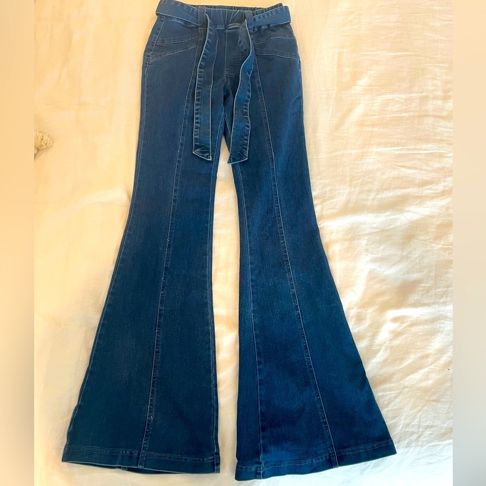 Dark Wash Electric Waistband Bell Bottom Jeans
